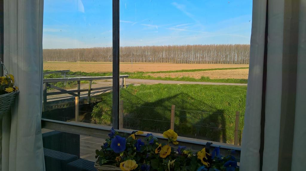 Vrijstaande Accommodatie Glamping De Kas Inn Hank Екстер'єр фото